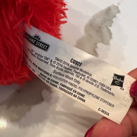 2016 Sesame Street TICKLE ME ELMO 14” Talking Interactive Plush Toy Hasbro WORKS - Picture 8 of 9